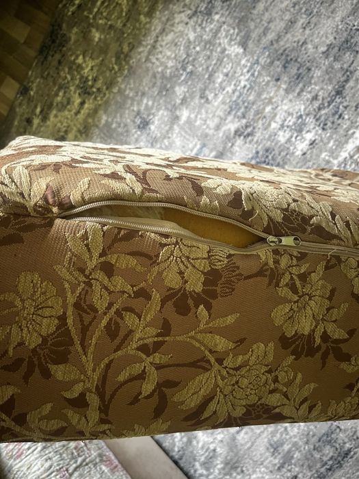 Подушки для дивана