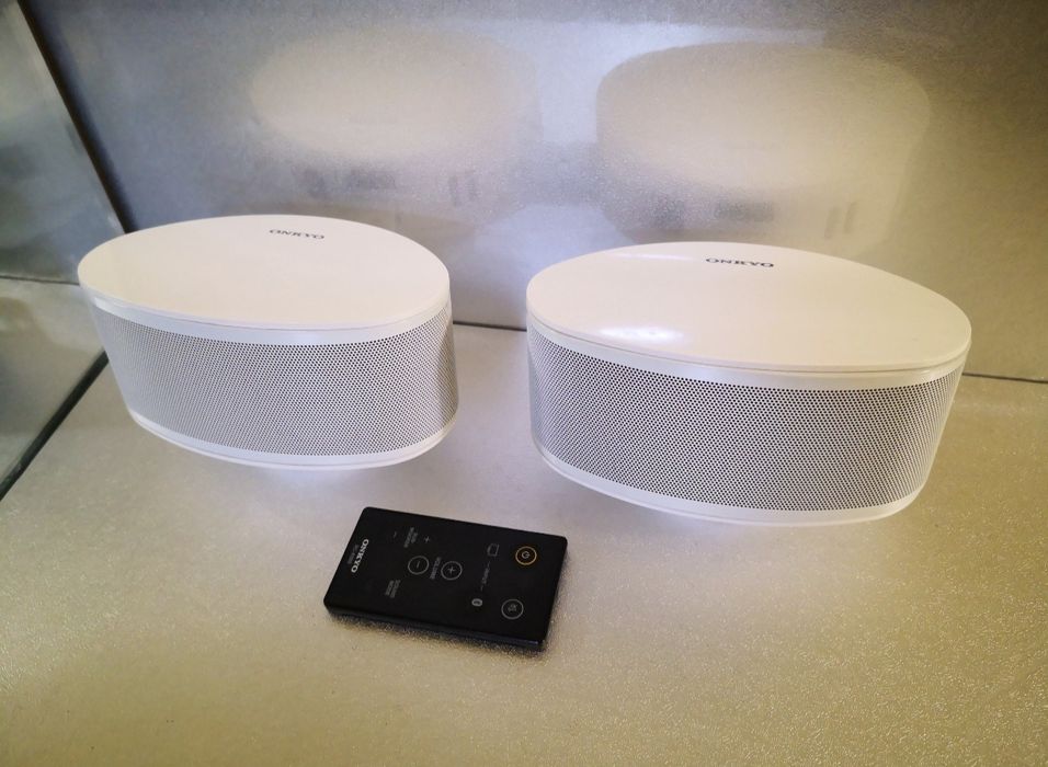 Onkyo LS 3200 2.1 аудио система с Bluetooth и субуфер