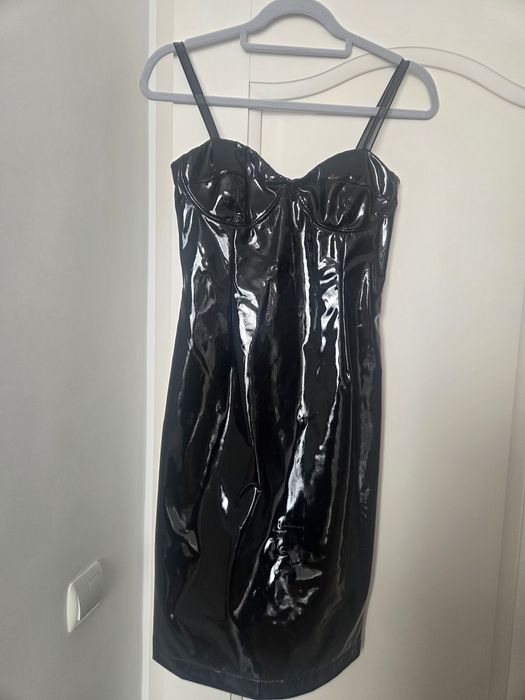 Официални    рокли