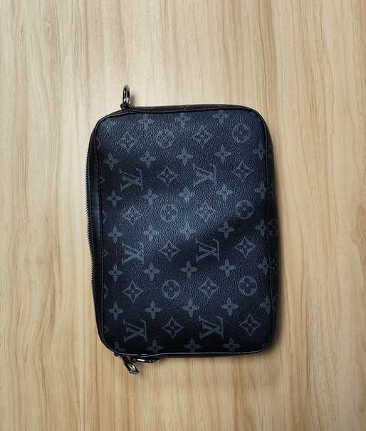 Louis Vuitton чанта