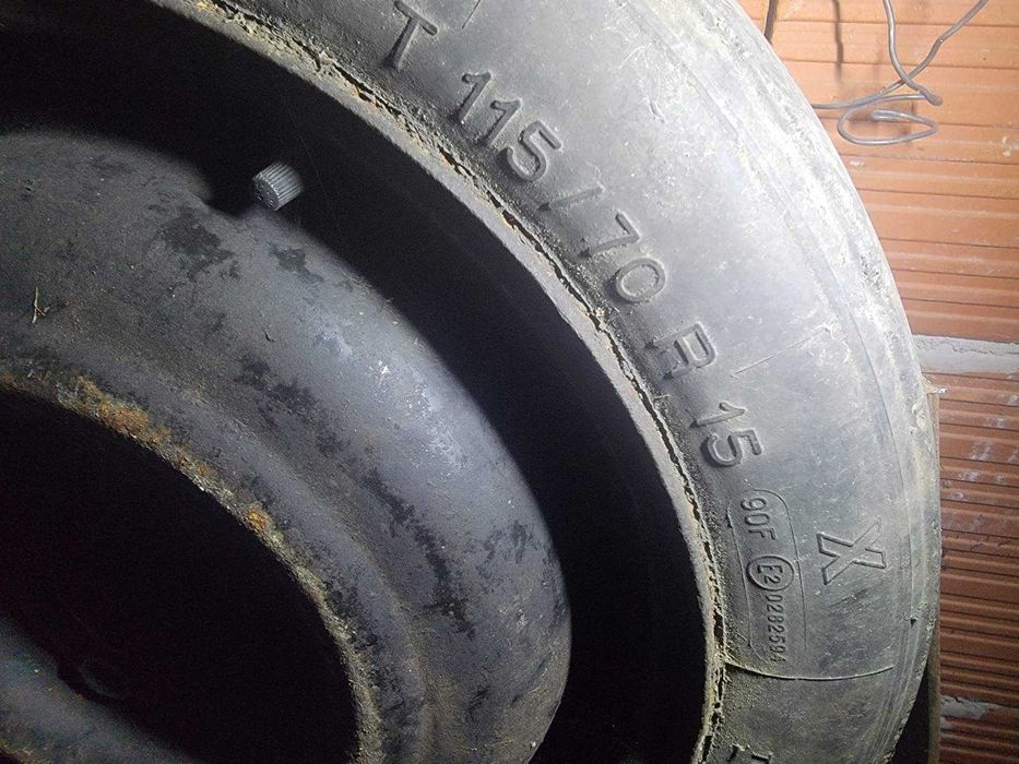 Audi 80 Michelin патерица 15 цола резервна гума