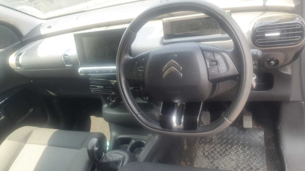 Dezmembrez Citroen C4 Cactus Puretech 1.2 B 2016