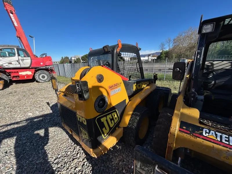 Мини багер JCB 170