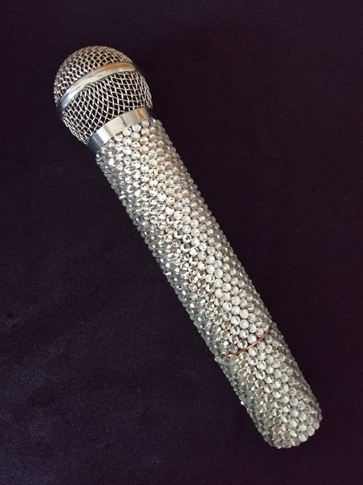 Инкрустация микрофонов кристаллами