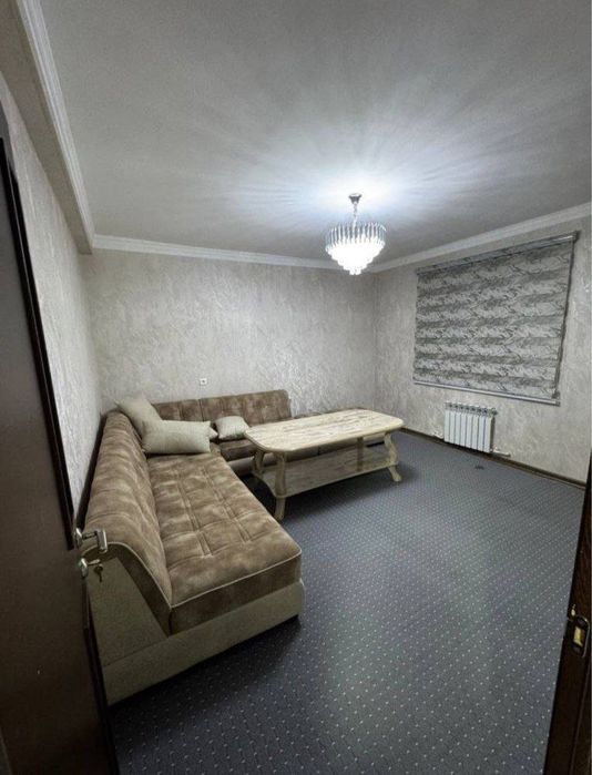 Yakkasaroy Oybek metrosi yaqinida maklersiz kvartira ijaraga beriladi