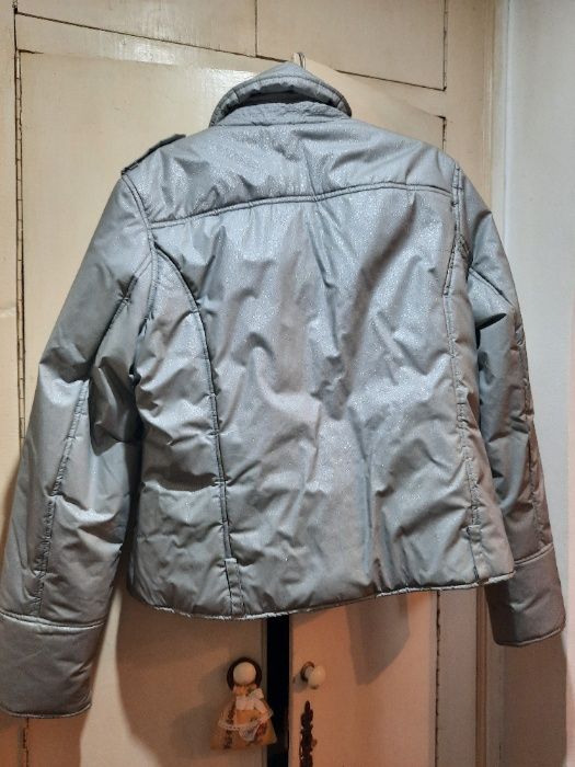 geaca argintie stralucitoare
