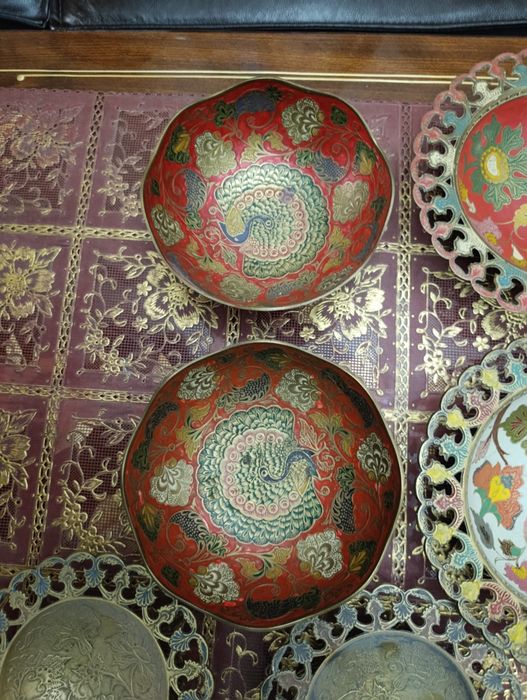 тарелки латунные Индия, вазы