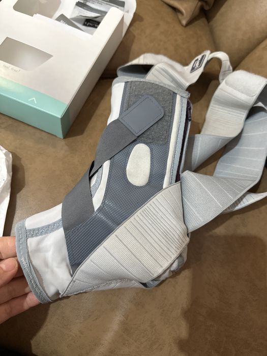 Брейс за десен глезен Push med