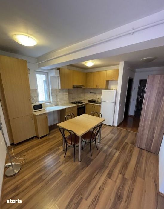 Vanzare apartament cu 1 camera in zona Hasdeu, UMF