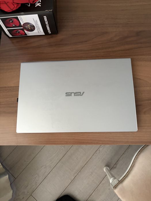 VivoBook Asus laptop
