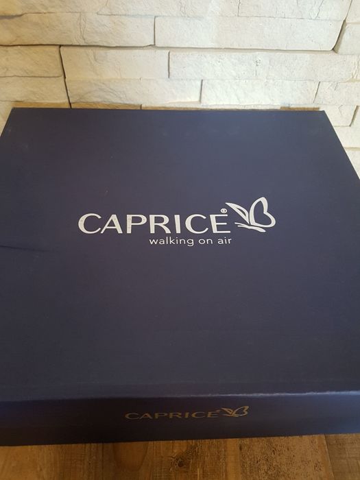 НОВИ дамски боти Caprice 39