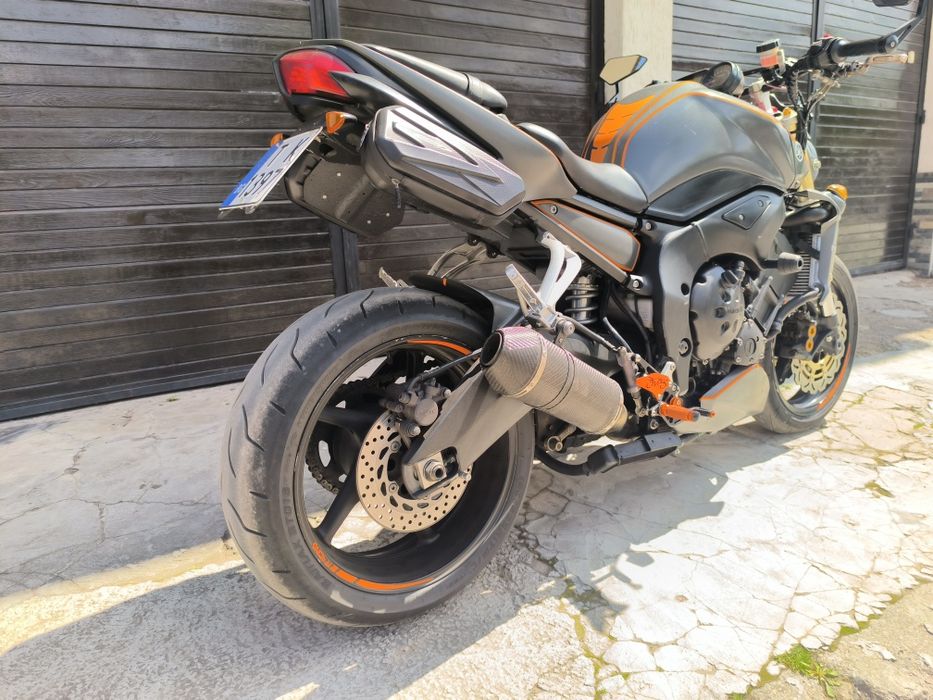 Yamaha Fz1 naked Europe R1 бартер