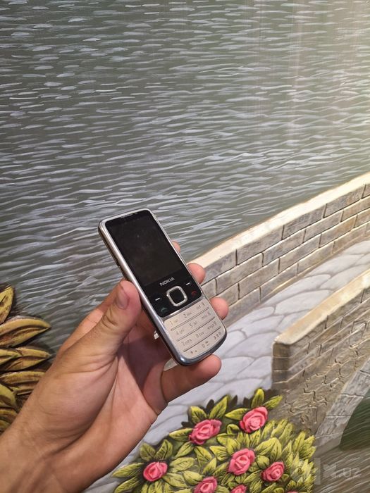 Nokia 6700 Classic