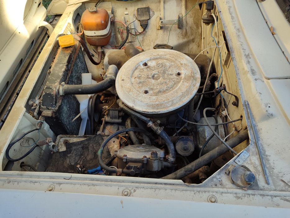 АЗЛК. Perashkavoz sotiladi. Dakumenti bor