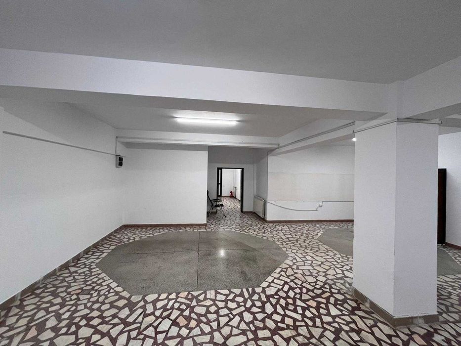 Spatiu de inchiriat potrivit pentru birouri sau productie
