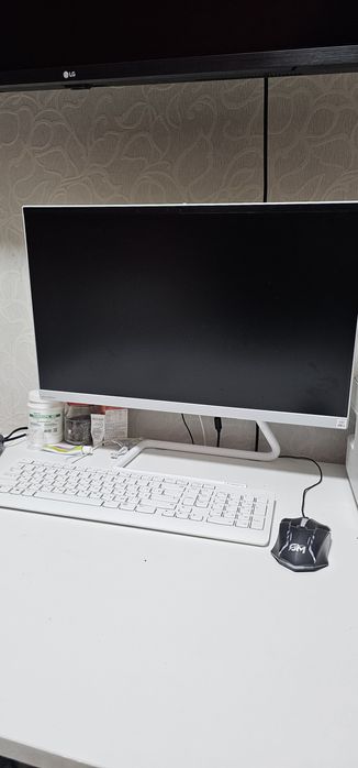 Продам Моноблок Lenova