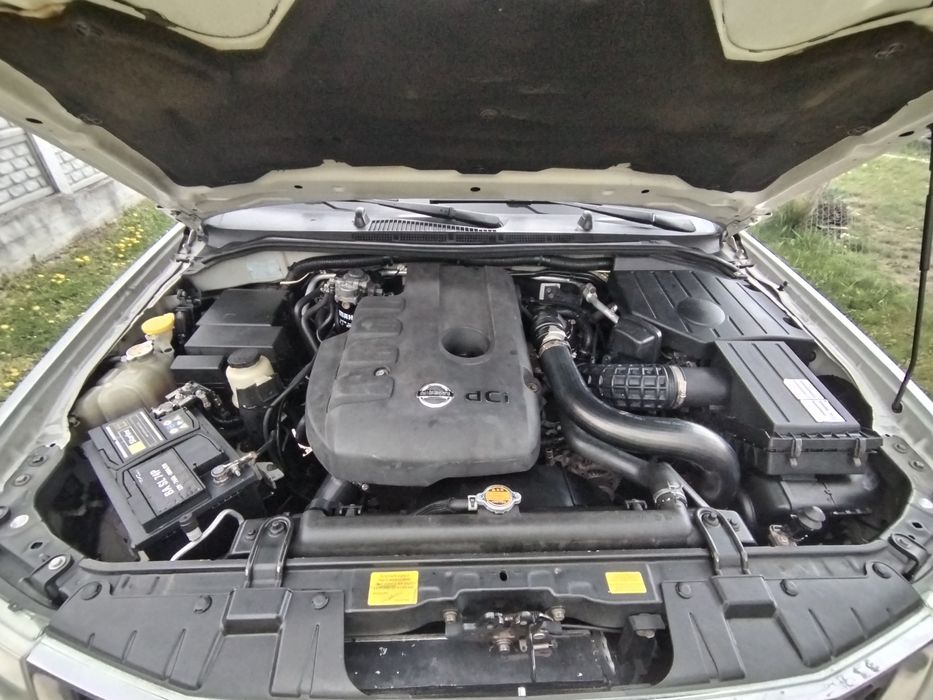 Vând Nissan pathfinder r51 2.5dci 4x4