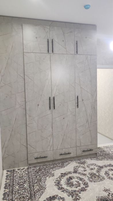 Sifatli mebillar yasaymiz