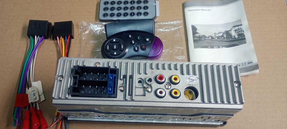 Radio auto MP5 /  FM / USB / BT PLAYER . Mode : 4012