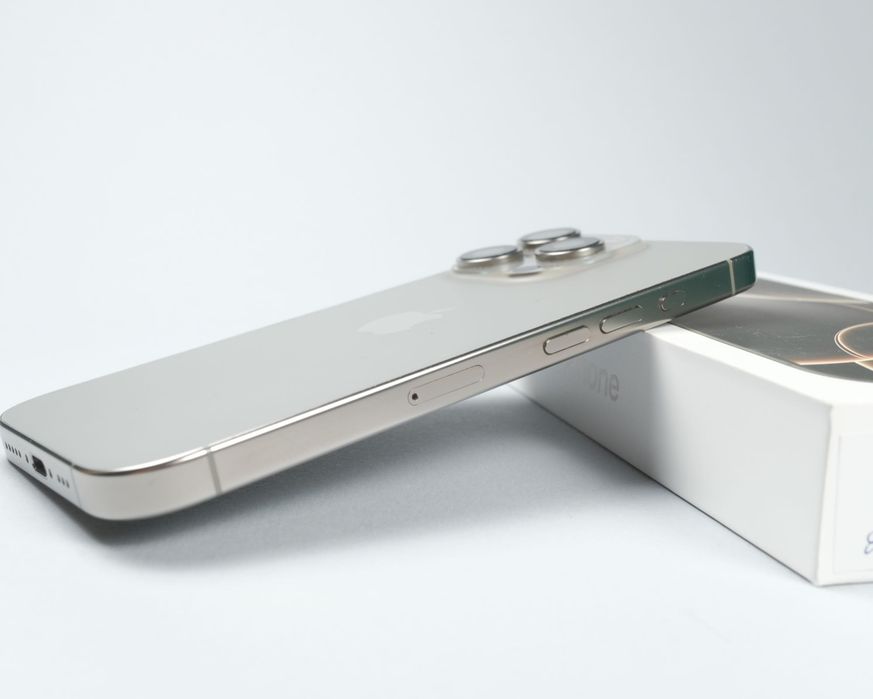 iPhone 16 Pro 256GB, Natural Titanium