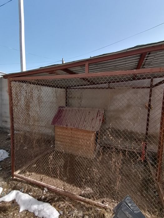 Продаётся Вольер