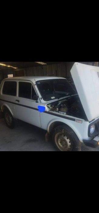 Продам ниву LADA 21214