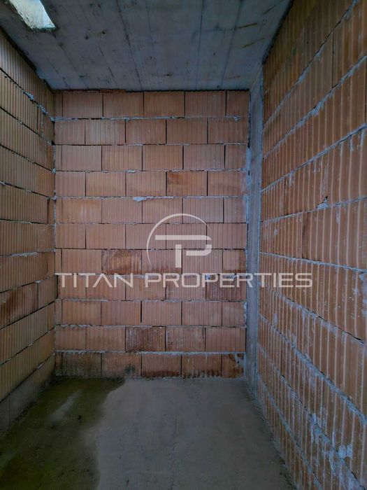 Продава се Двустаен апартамент в Пловдив, Коматево - 57 кв.м за 743 €/кв.м - Снимка #5