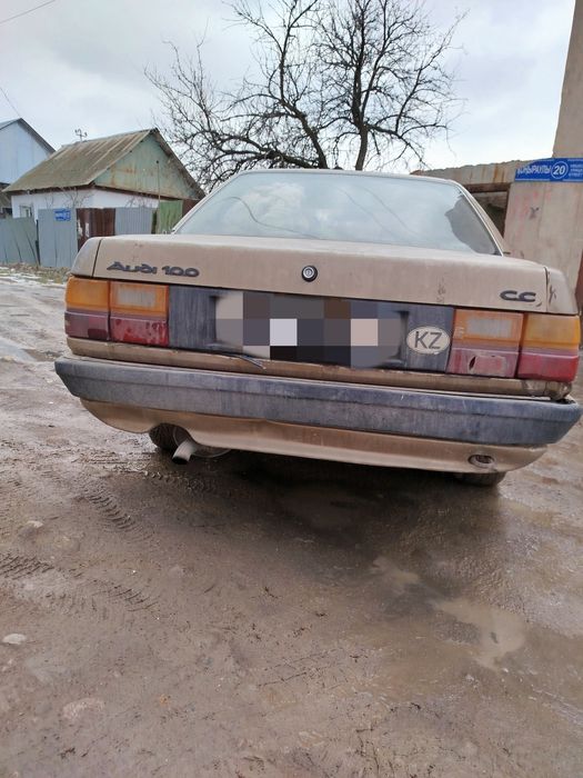 Ауди 100 Селетка