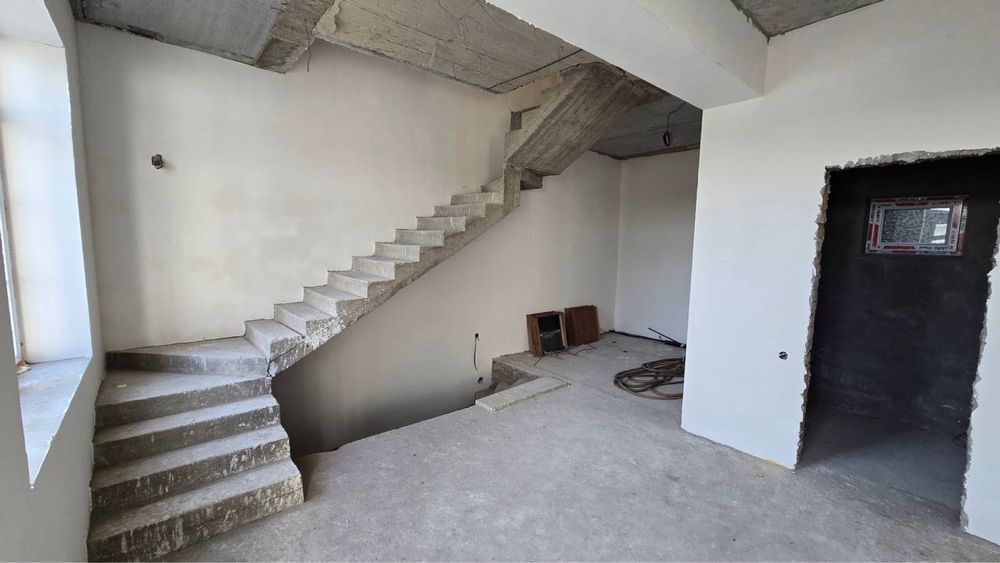 Продаётся новый дом Дурмон Кибрай ресторан Бисёр