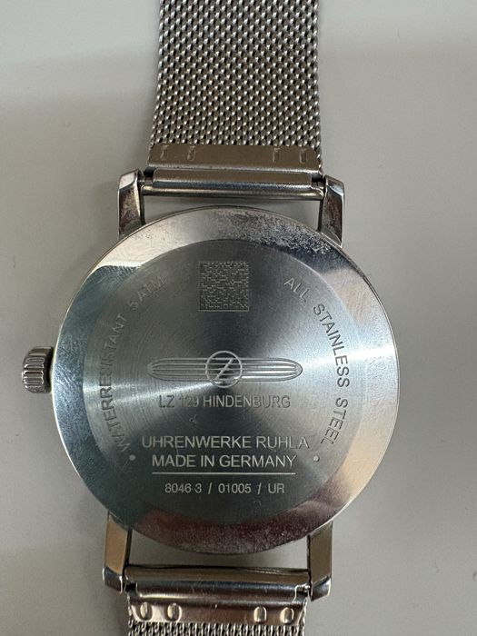 Часы Zeppelin. Новые с коробкой.
