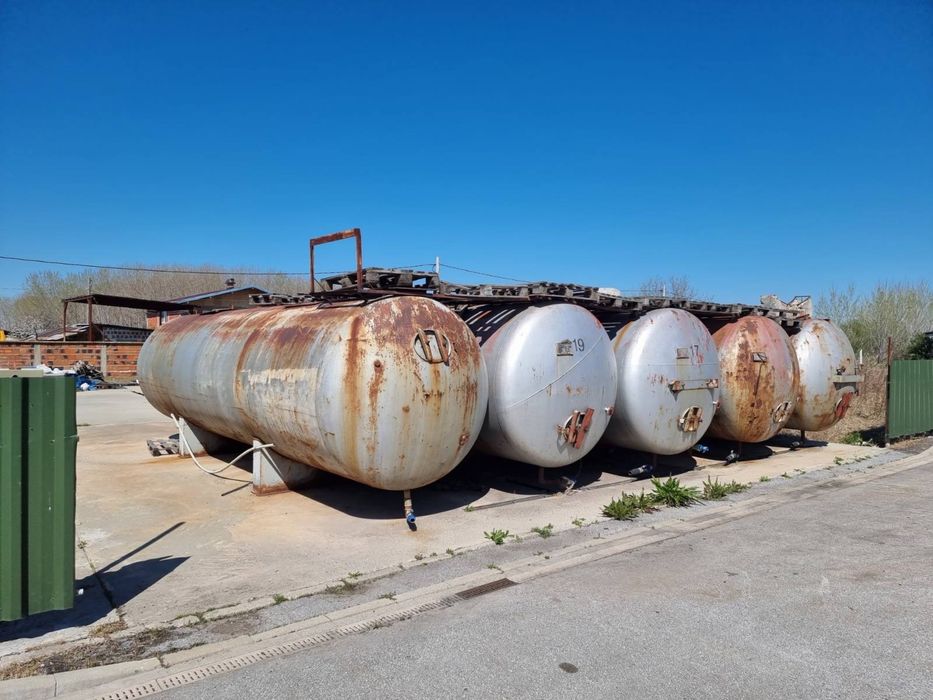 Цистерни обем 22000