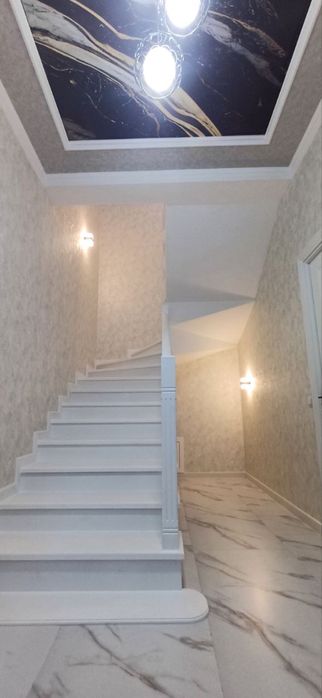 Продам дувух этажни коттеж