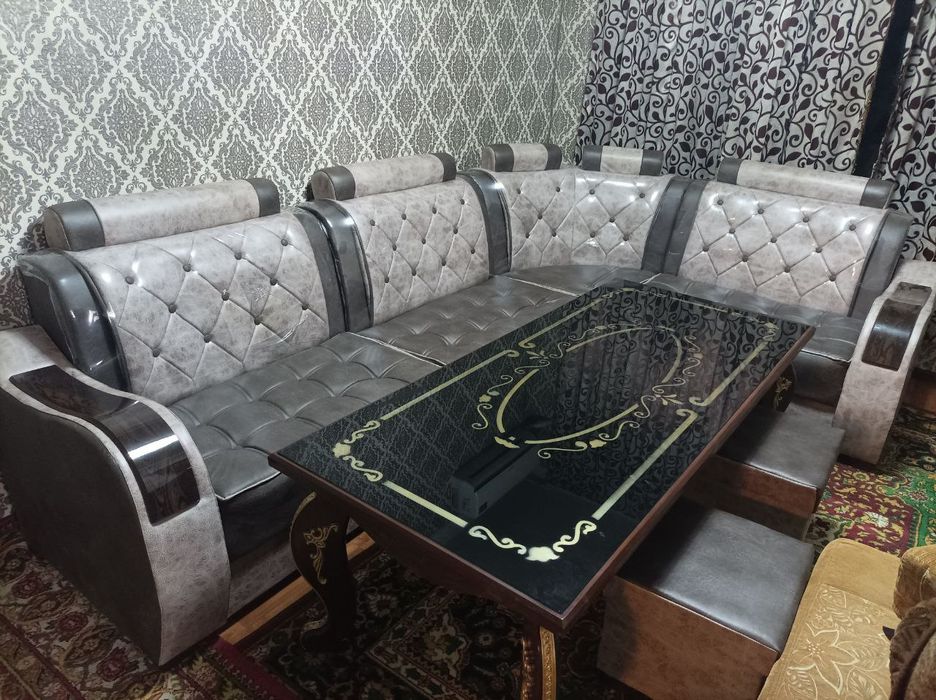 Новые Гастиный уголок