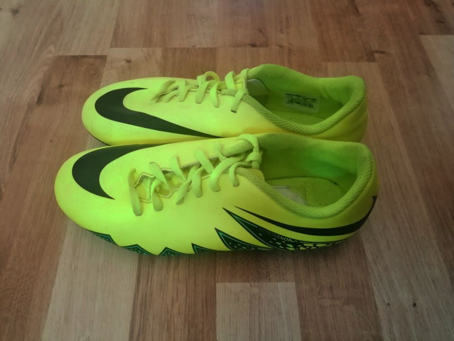 Футболни обувки Nike hypervenom жълто черни 38