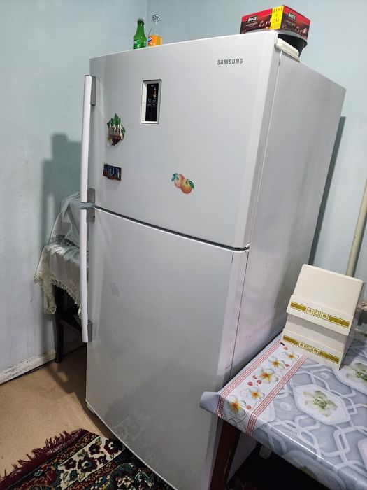 Samsung xolodilnik sotiladi