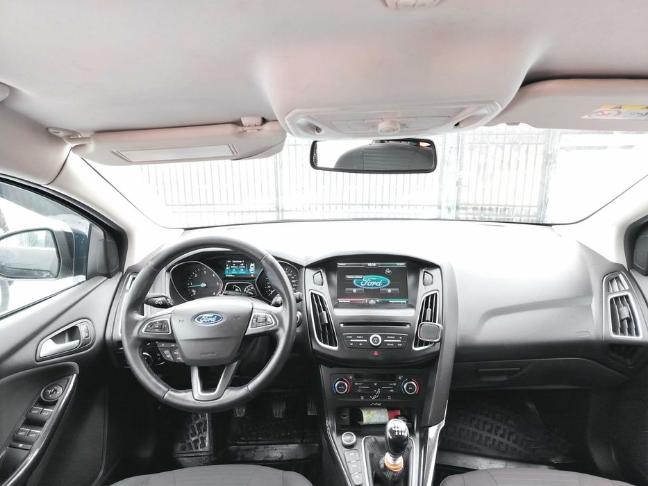 De vânzare, citiți detaliile și descrierea..