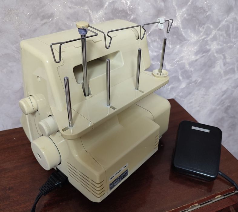 Оверлок фирмы Jaguar