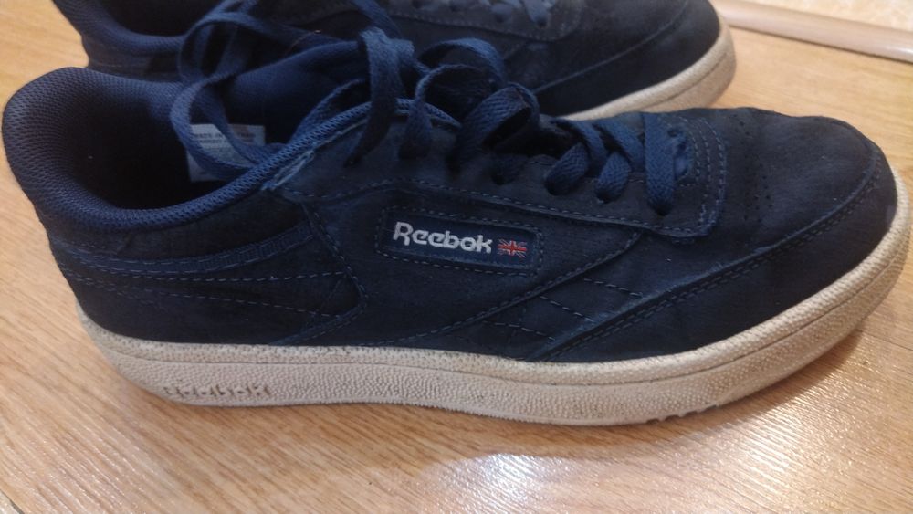 Продам кроссы недорого