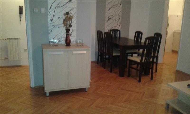 Дава се под наем Двустаен апартамент в Бургас, Лазур - 54 кв.м за 204 € - Снимка #5