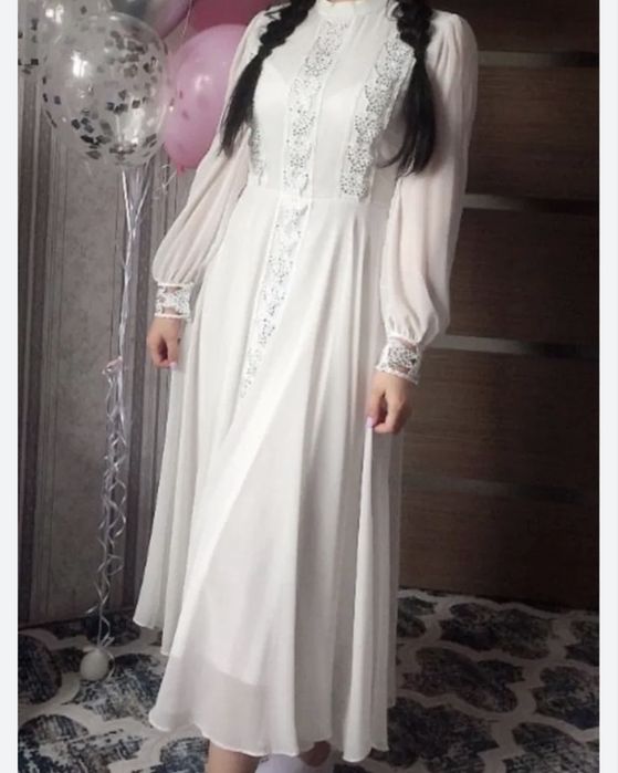 Платье белый новый