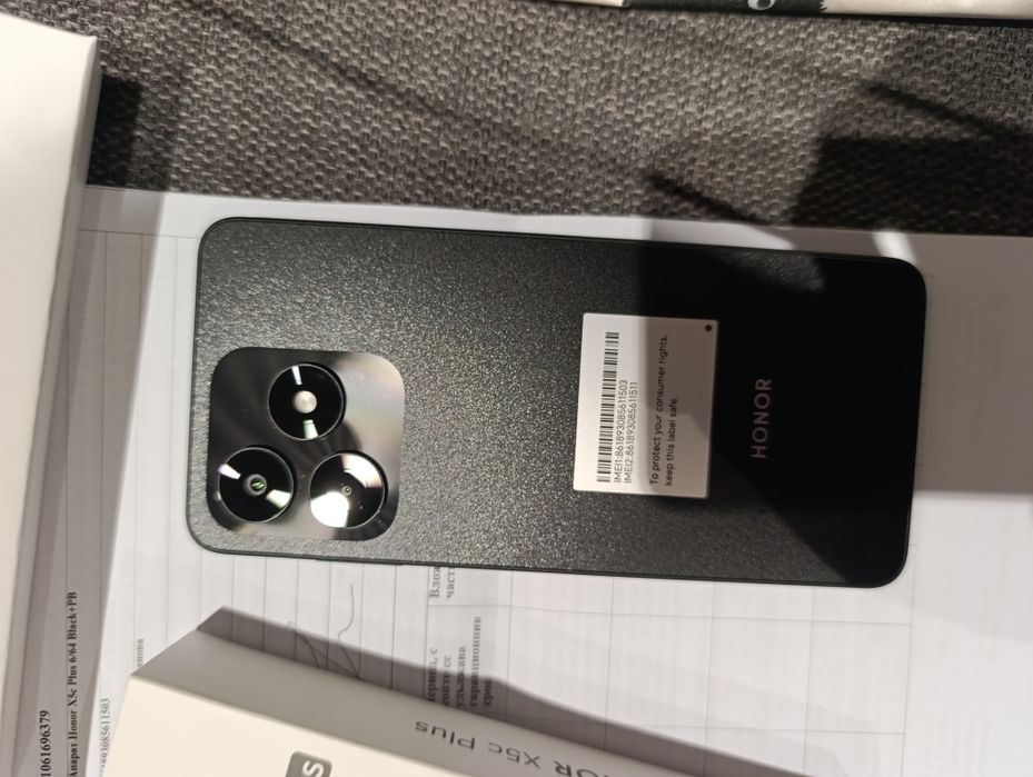 Чисто нов,не разпечатан!Honor X5c plus   Черен,две години гаранция!