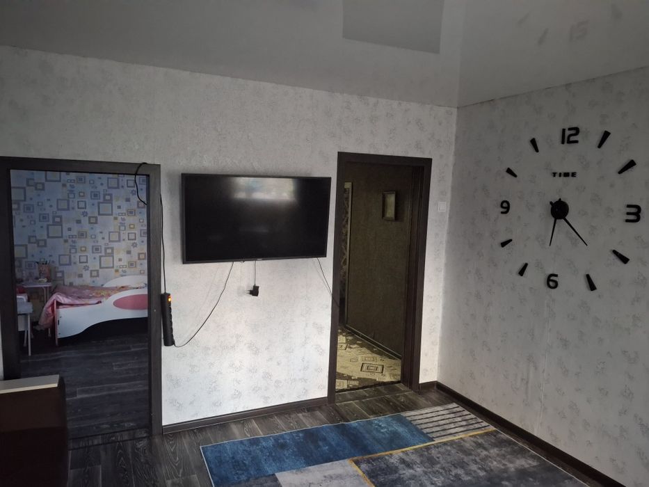 Продам кирпичный дом, 4 комнаты. Район Роща