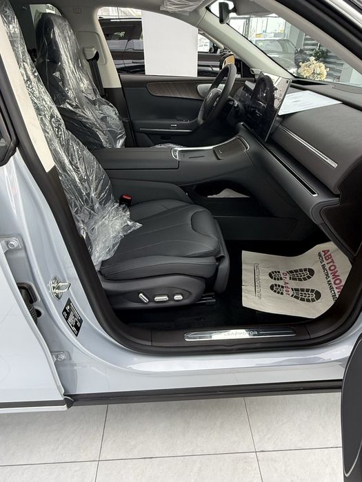 Leapmotor c11 300 km gibrit