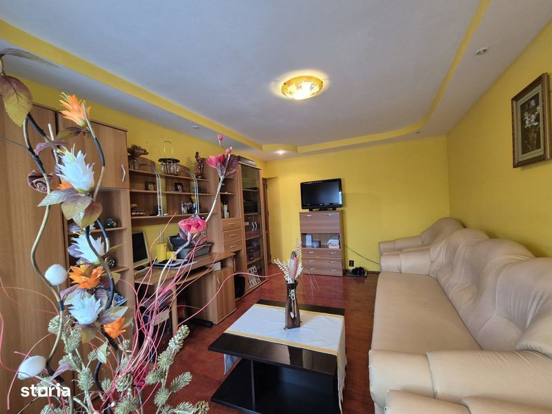 Apartament 2 camere, Rovinari, strada 22 Decembrie 1989