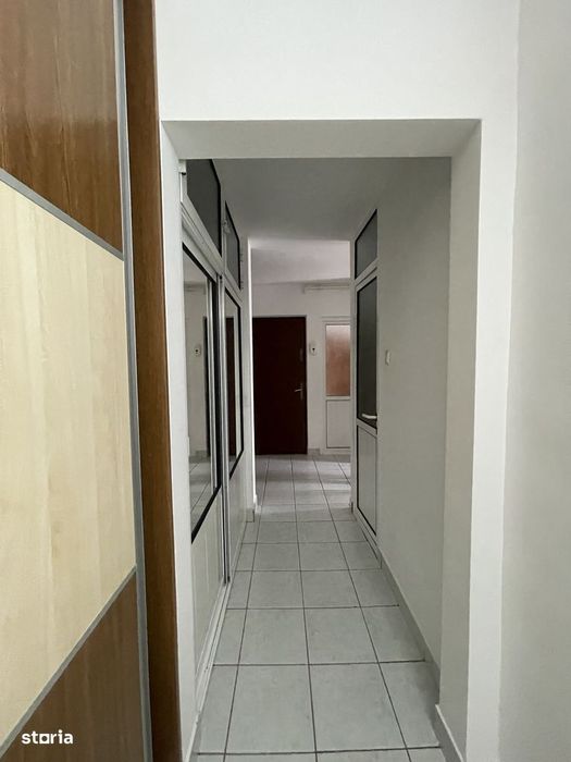 Apart. dec. 3 camere, incadrat, gaze,  mobilat / Tomis 3- Str. Soveja