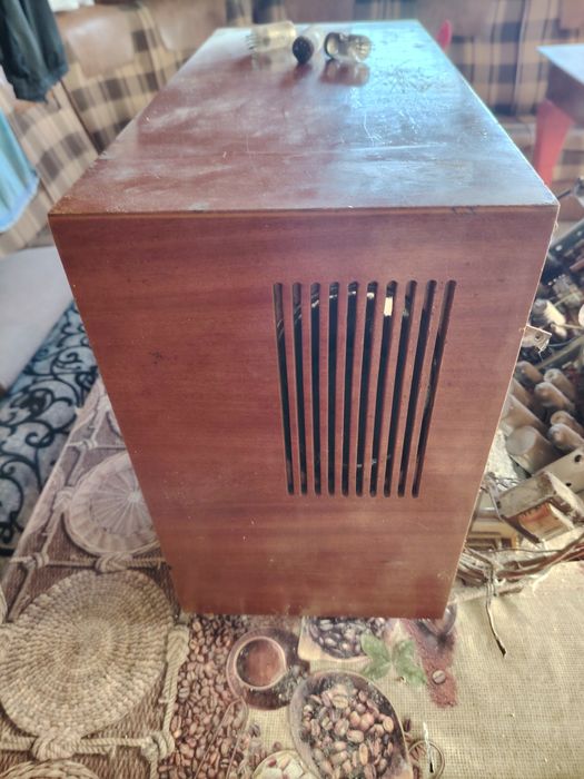 Tv alb negru vintage