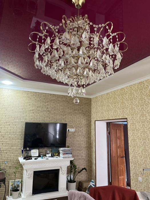 Люстры цена договорная