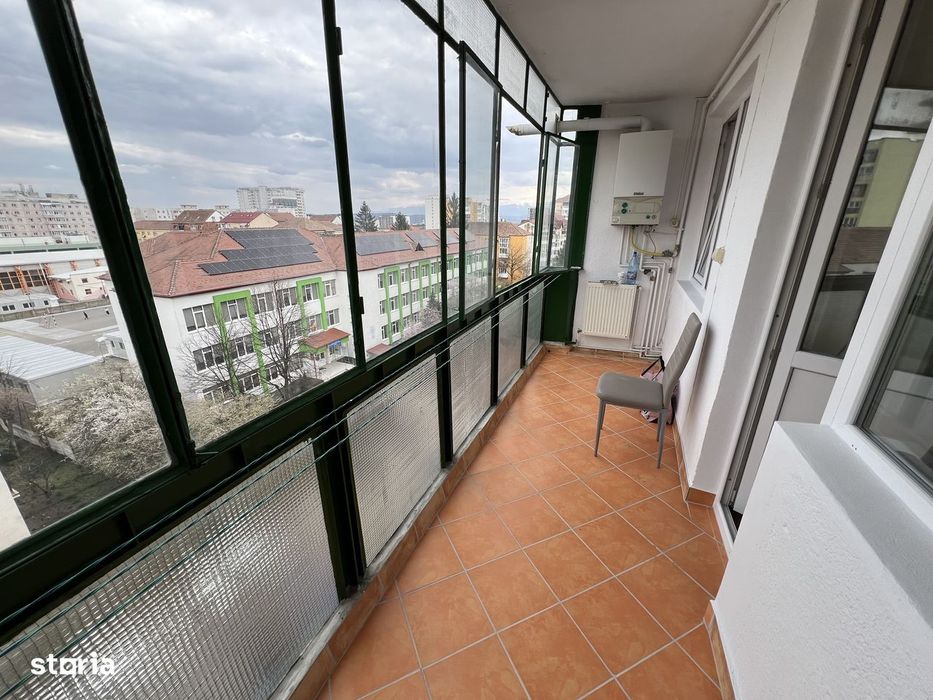 Închiriez apartament 2 camere decomandat – zona Mihai Viteazul