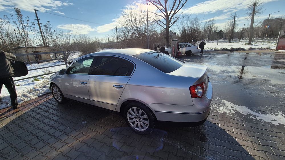 Vand Volkswagen Passat B6 2.0 TDI, 140 CP, 4Motion
