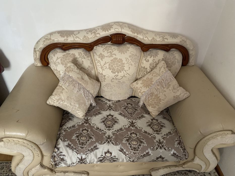 Диваны 3 штуки раскладные